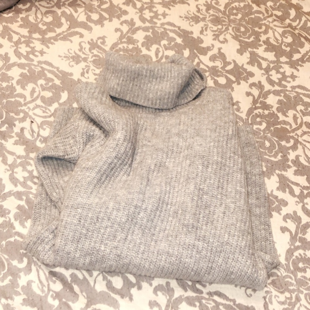 Gray chunky sweater sz medium large oversized - Picture 2 of 2